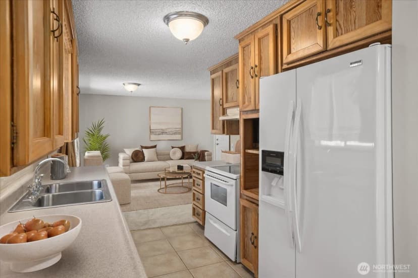 Property photo for 2352 N 188th Street, Shoreline photo 10