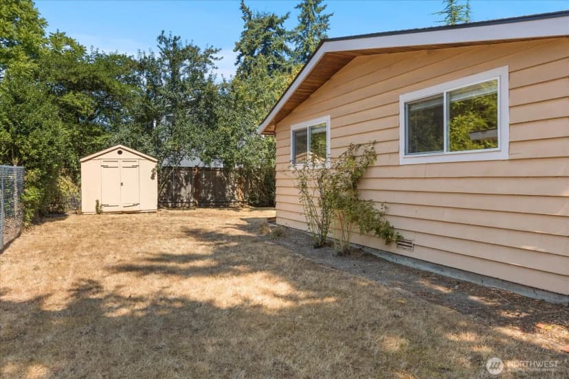Property photo for 2352 N 188th Street, Shoreline photo 27