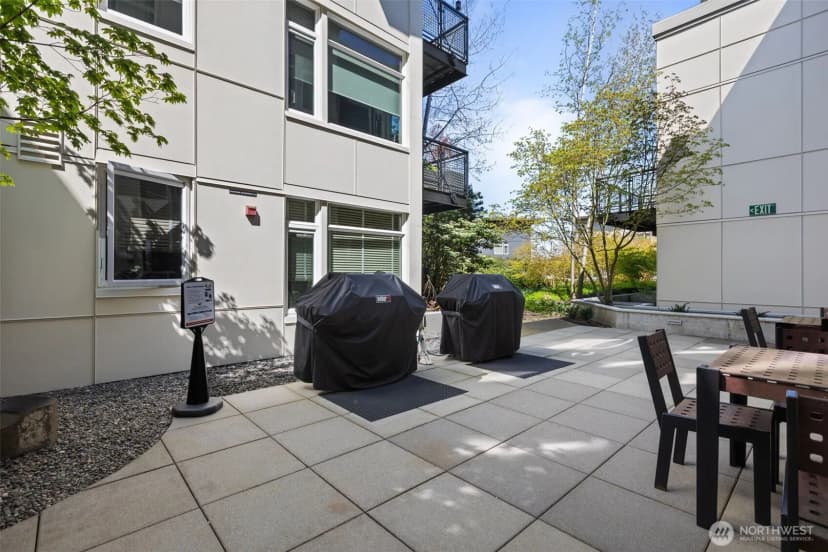Property photo for 15100 6th Avenue Sw #518, Burien photo 21