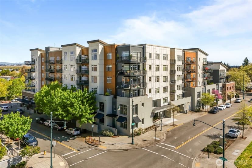 Property photo for 15100 6th Avenue Sw #518, Burien