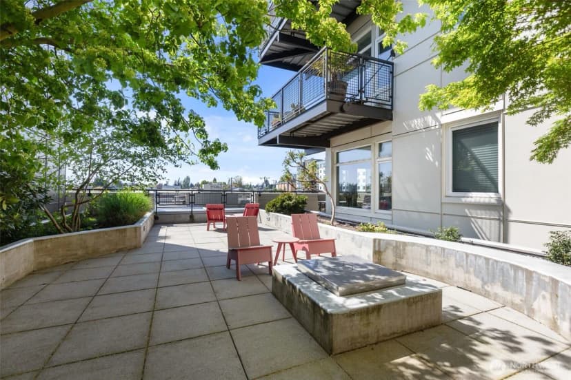 Property photo for 15100 6th Avenue Sw #518, Burien photo 23