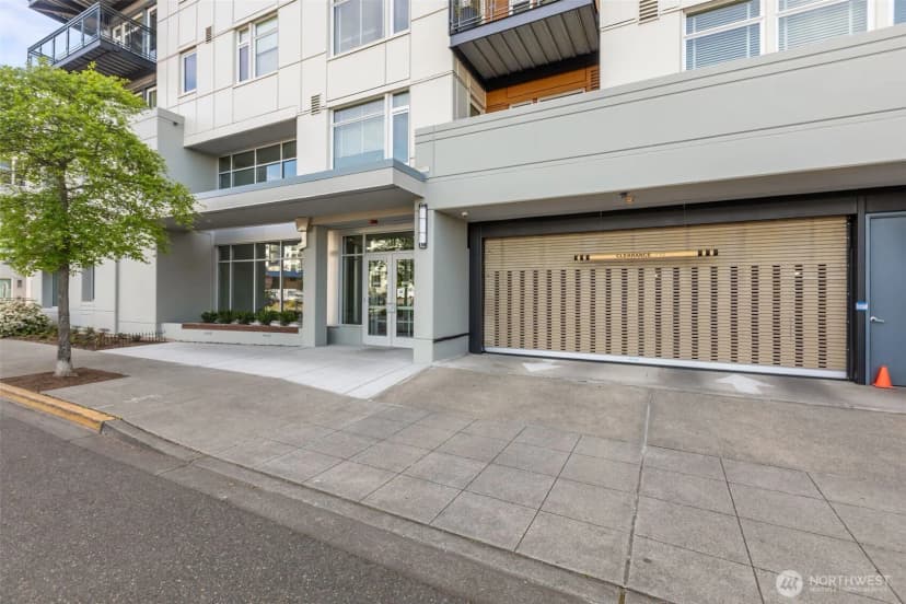Property photo for 15100 6th Avenue Sw #518, Burien photo 30