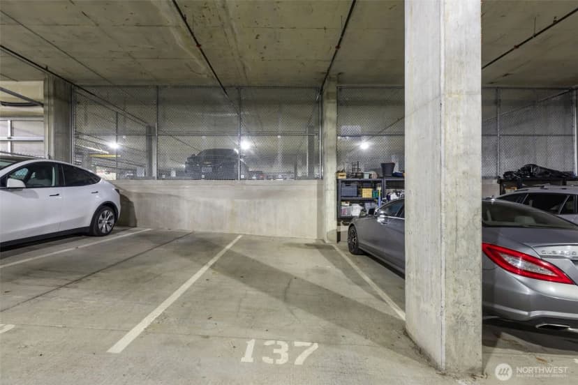 Property photo for 15100 6th Avenue Sw #518, Burien photo 27
