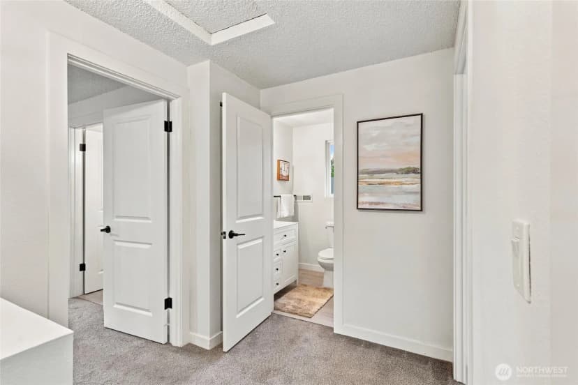 Property photo for 15919 82nd Place Ne, Kenmore photo 26