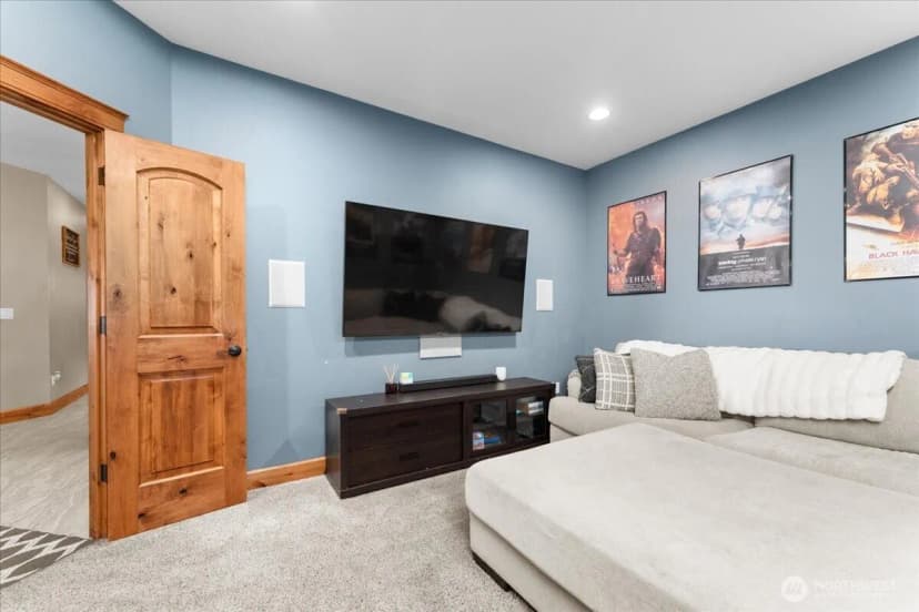 Property photo for 471 N Iowa Avenue, East Wenatchee photo 20