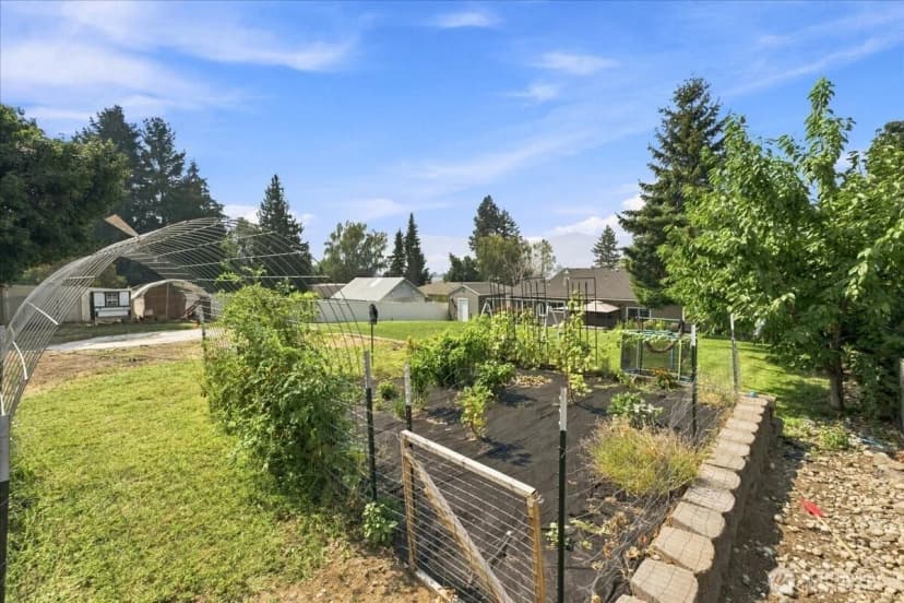 Property photo for 471 N Iowa Avenue, East Wenatchee photo 34