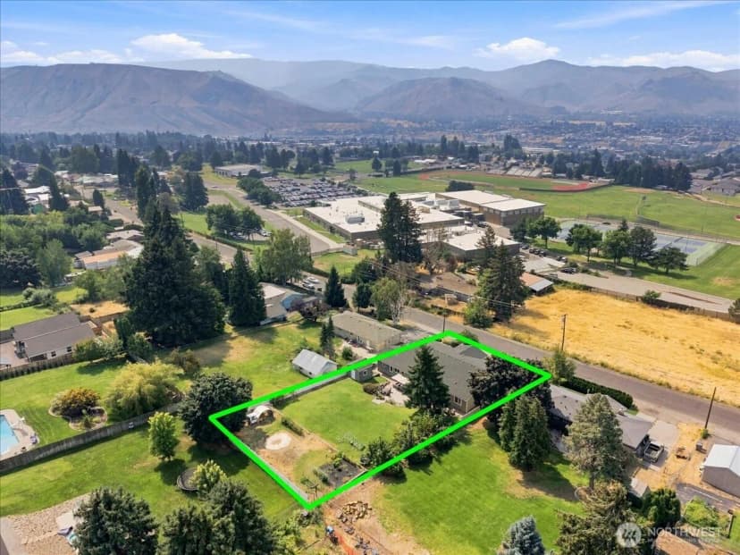 Property photo for 471 N Iowa Avenue, East Wenatchee photo 37