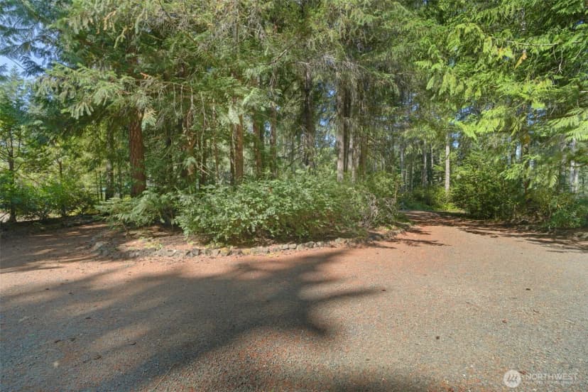 Property photo for 620 E Aycliffe Drive, Shelton photo 29