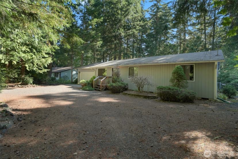 Property photo for 620 E Aycliffe Drive, Shelton photo 4