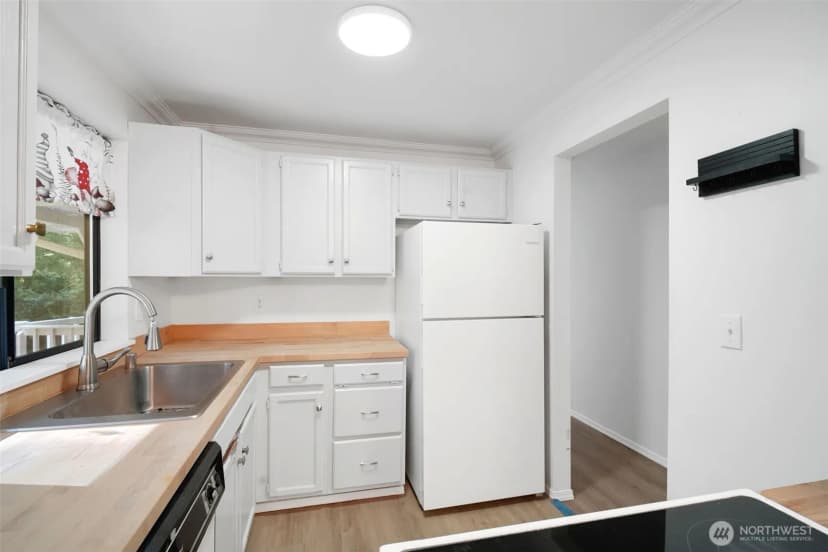 Property photo for 620 E Aycliffe Drive, Shelton photo 11
