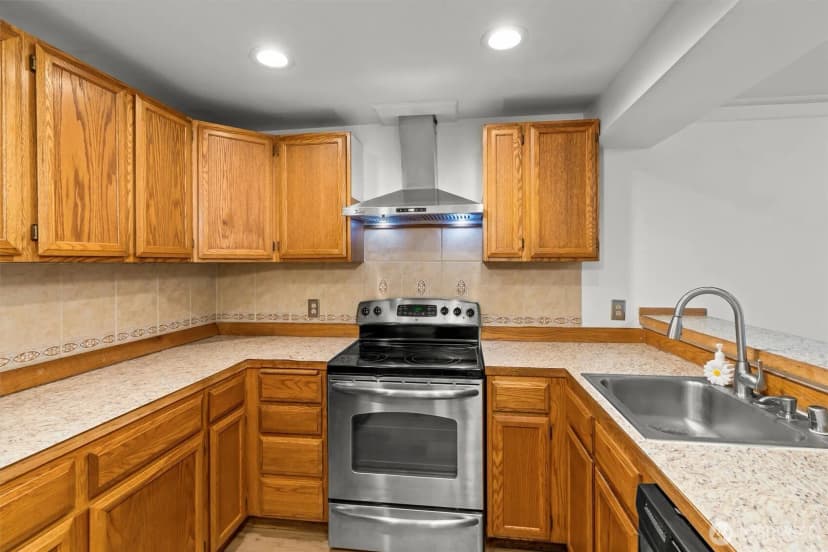 Property photo for 2630 S 226th Street #c103, Des Moines photo 7