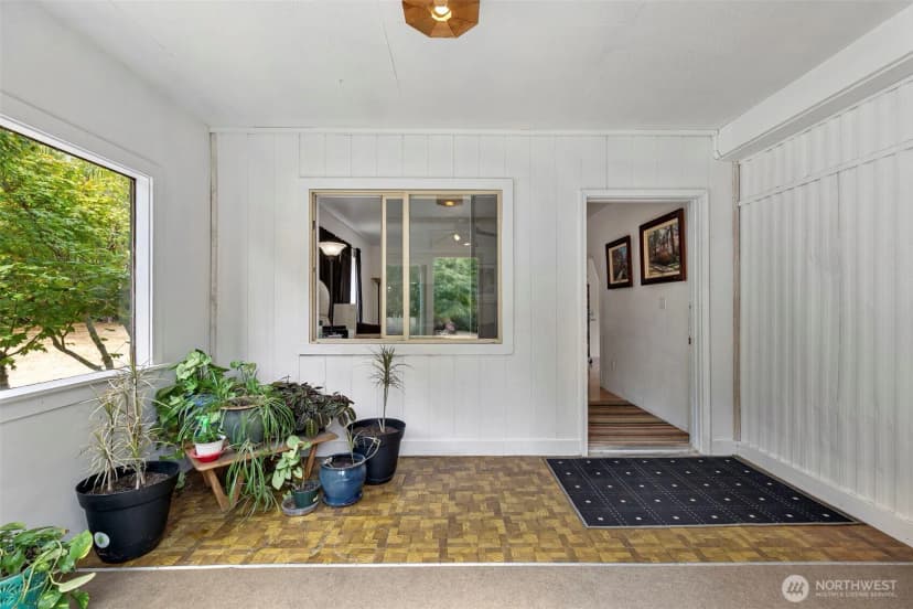 Property photo for 650 W Griffiths Lane, Seabeck photo 6