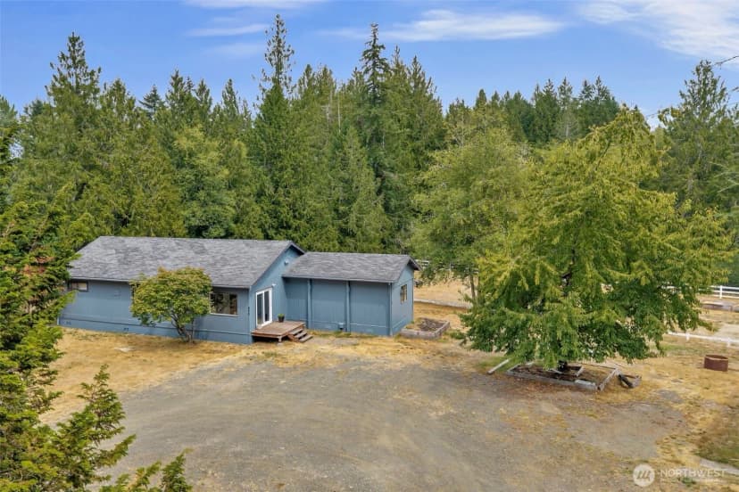 Property photo for 650 W Griffiths Lane, Seabeck