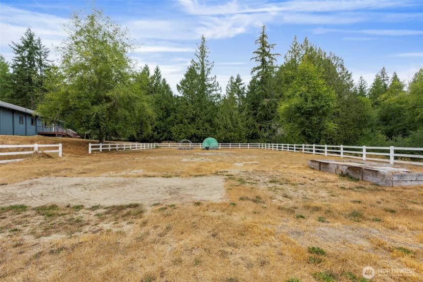 Property photo for 650 W Griffiths Lane, Seabeck photo 34