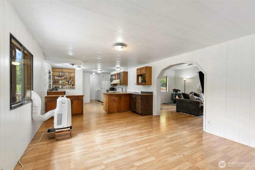 Property photo for 650 W Griffiths Lane, Seabeck photo 16
