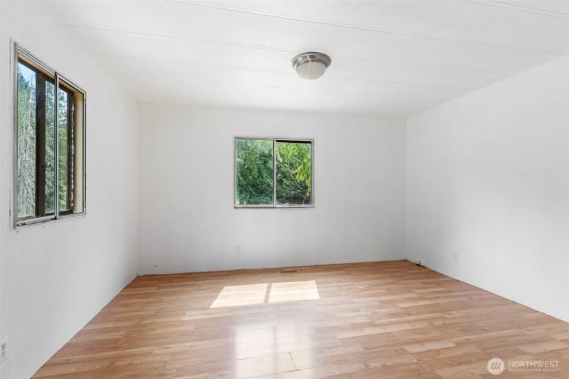 Property photo for 650 W Griffiths Lane, Seabeck photo 21
