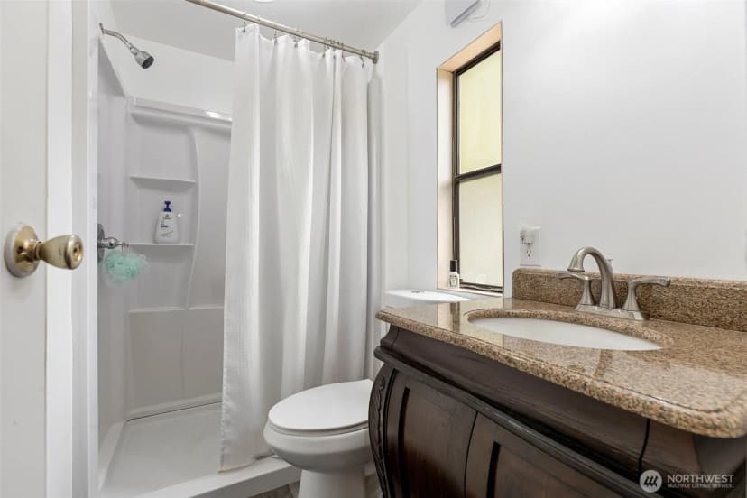 Property photo for 650 W Griffiths Lane, Seabeck photo 18