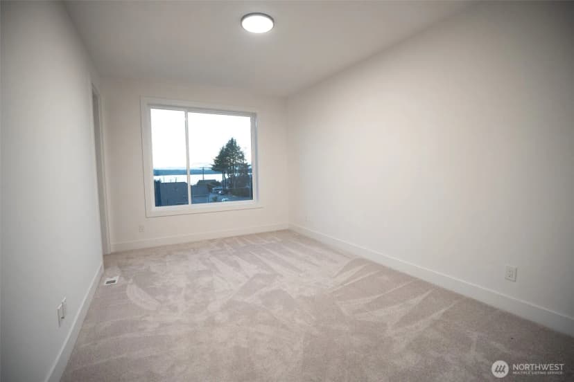 Property photo for 917 N 30th Street, Renton photo 11