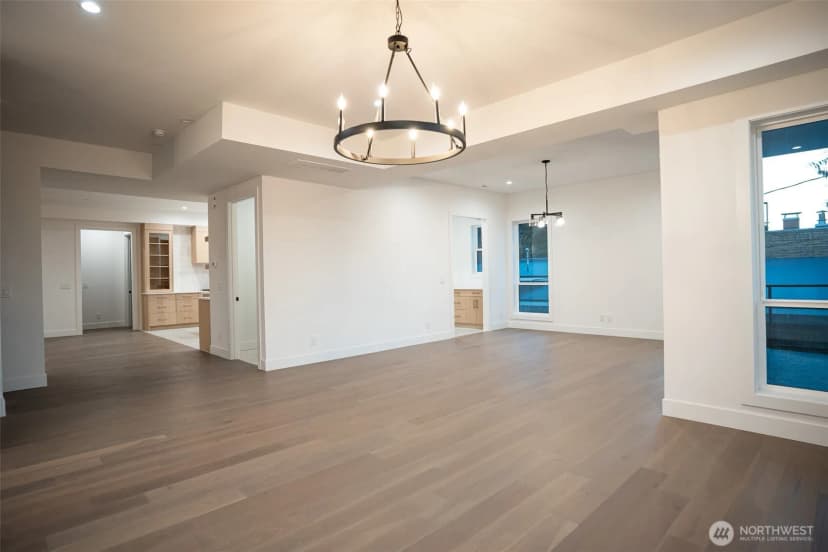 Property photo for 917 N 30th Street, Renton photo 3