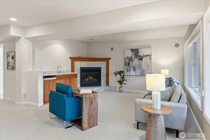 Property photo for 2053 E Beaver Lake Drive Se, Sammamish photo 33