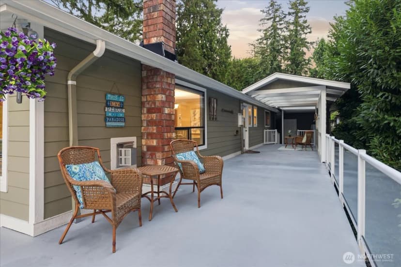 Property photo for 2053 E Beaver Lake Drive Se, Sammamish photo 39