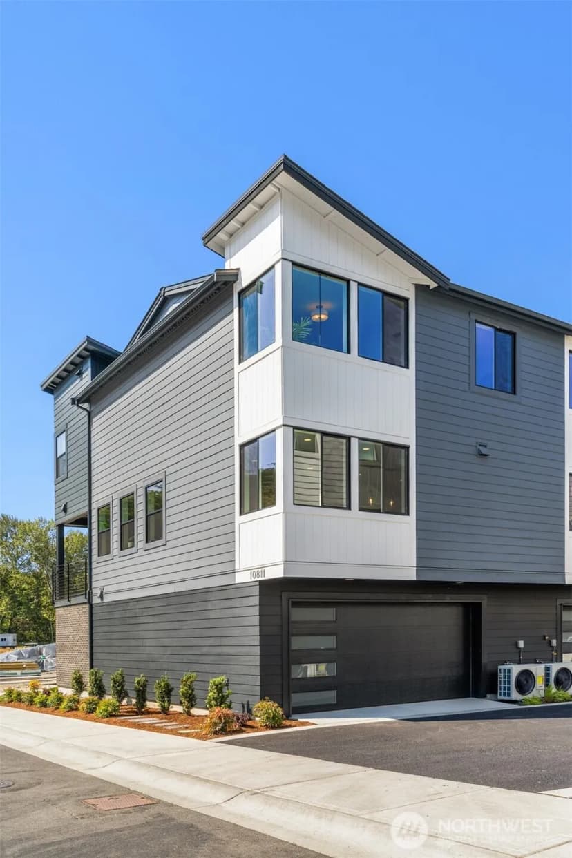 Property photo for 10811 (hs 109) 120th Lane Ne #a, Kirkland photo 25