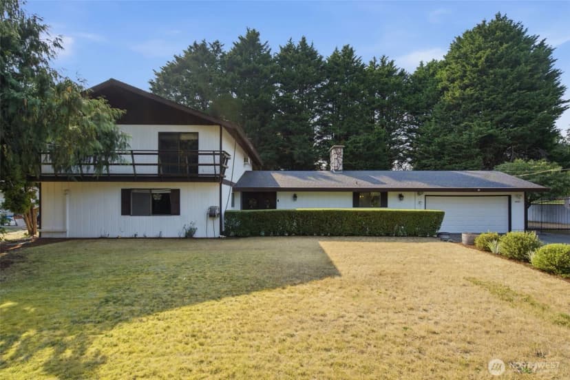 Property photo for 6087 Sunset Ave Ne, Bremerton