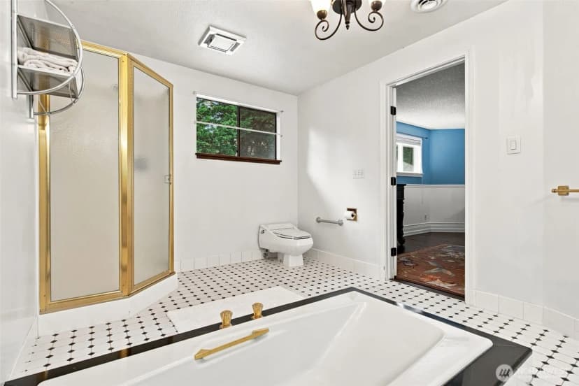 Property photo for 6087 Sunset Ave Ne, Bremerton photo 37