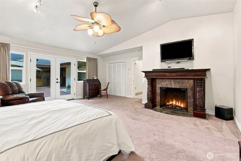 Property photo for 6087 Sunset Ave Ne, Bremerton photo 24