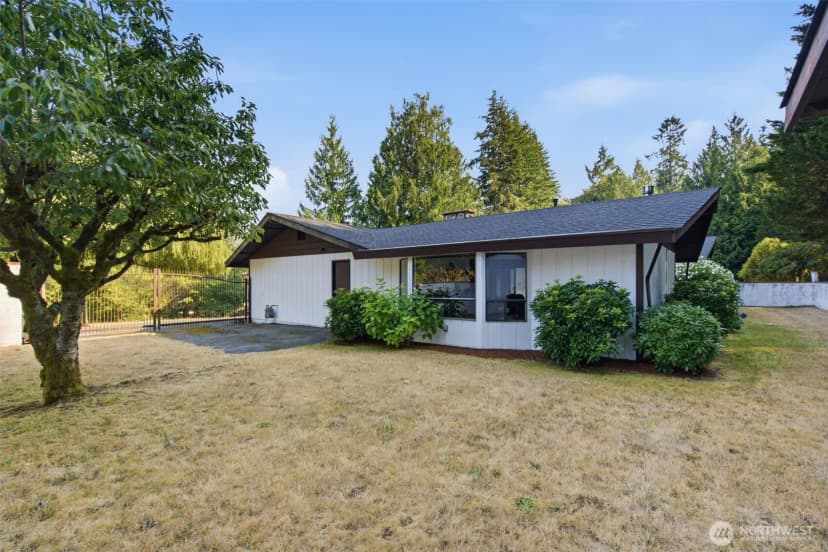 Property photo for 6087 Sunset Ave Ne, Bremerton photo 6