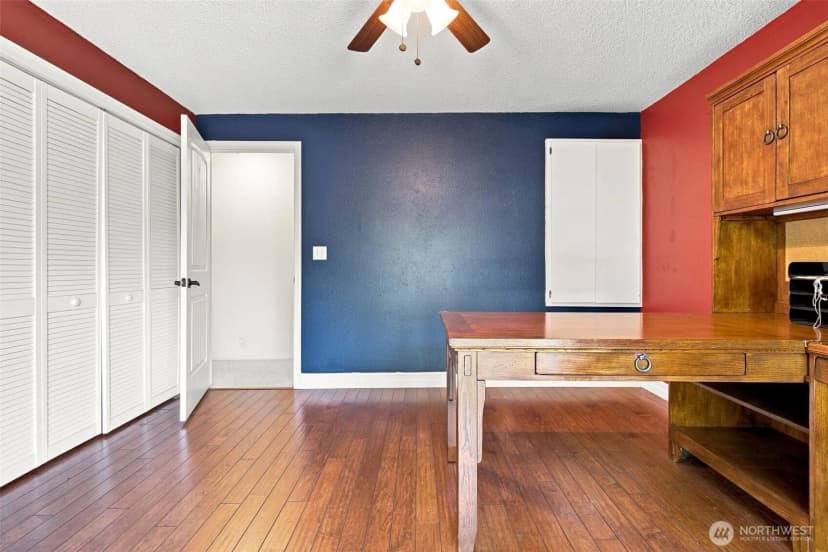 Property photo for 6087 Sunset Ave Ne, Bremerton photo 32