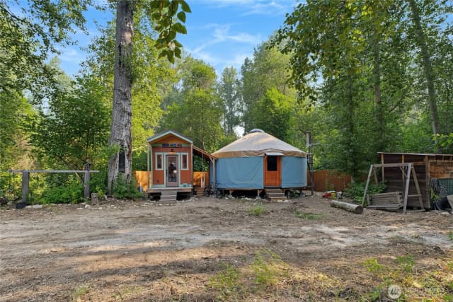Property photo for 21325 Wa-207, Leavenworth photo 2