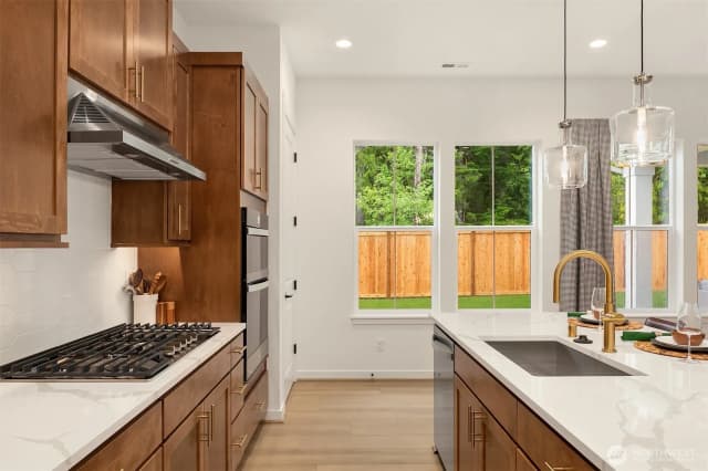 Property photo for 33954 309 Buckeye Avenue Se, Black Diamond photo 4