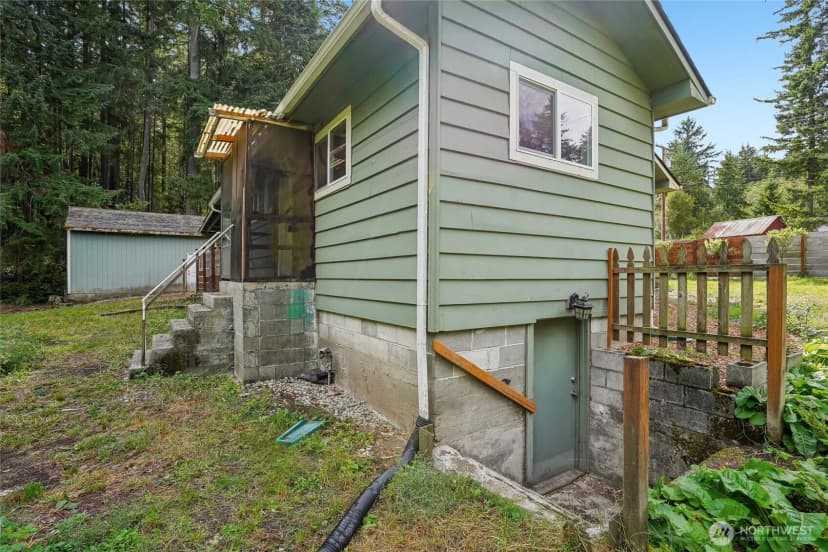 Property photo for 6605 Sidney Road Sw, Port Orchard photo 19
