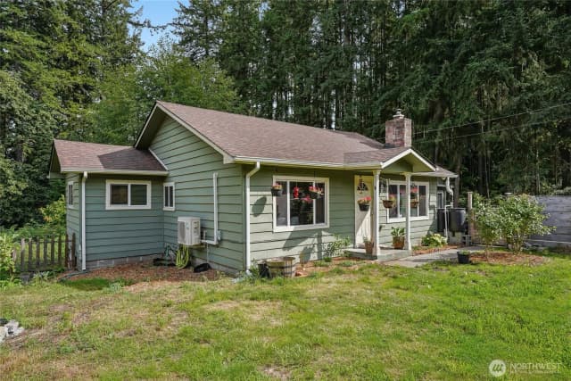 Property photo for 6605 Sidney Road Sw, Port Orchard photo 2
