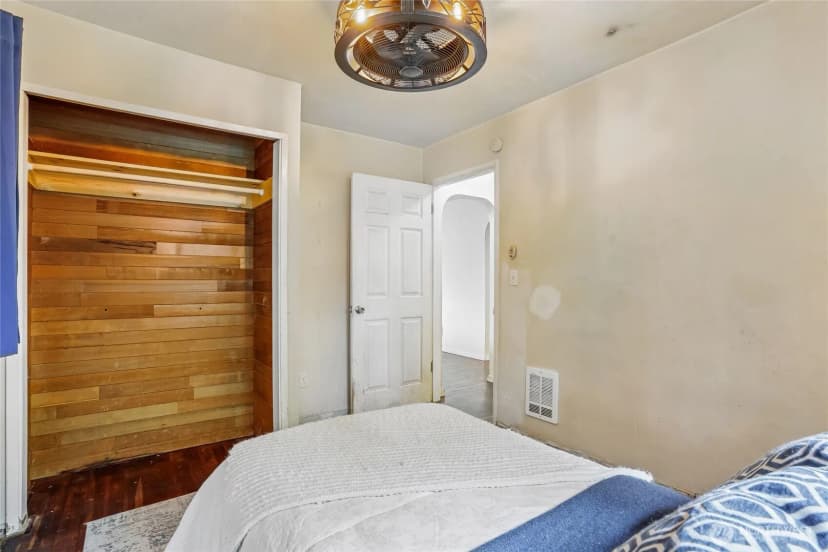Property photo for 6605 Sidney Road Sw, Port Orchard photo 14