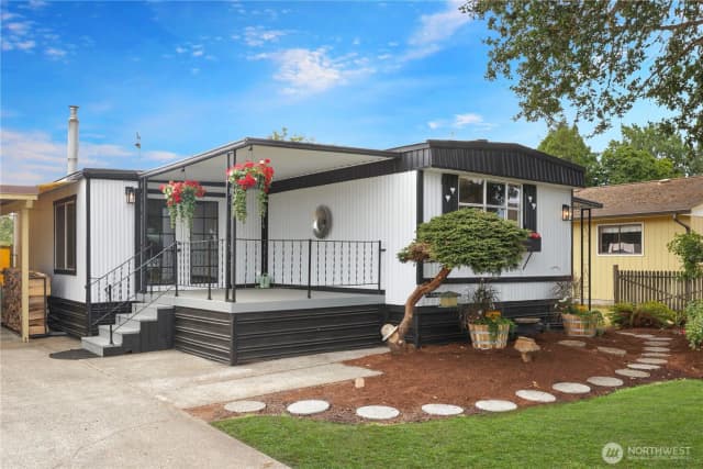 Property photo for 3516 Harrison Avenue #e, Centralia
