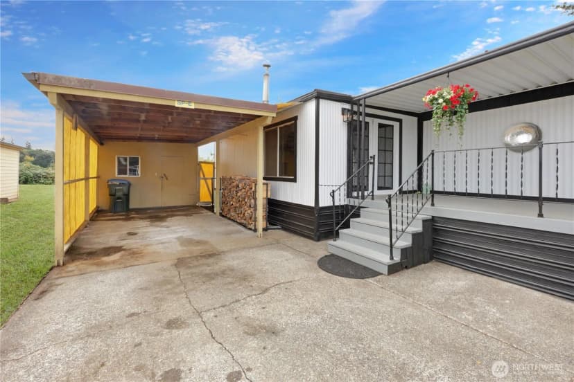 Property photo for 3516 Harrison Avenue #e, Centralia photo 8