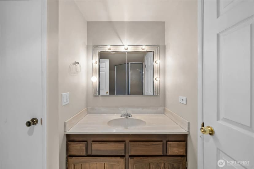 Property photo for 14317 Se 170th Street, Renton photo 31