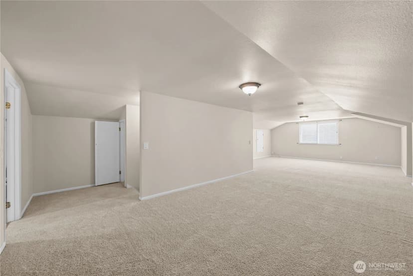 Property photo for 14317 Se 170th Street, Renton photo 29