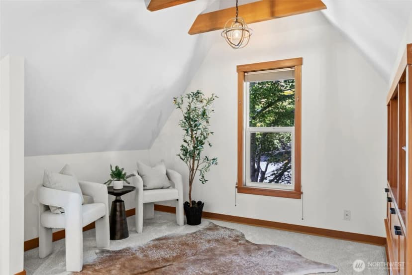 Property photo for 324 27th Avenue E, Seattle photo 21