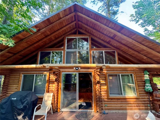 Property photo for 17792 North Shore Drive, Leavenworth photo 2
