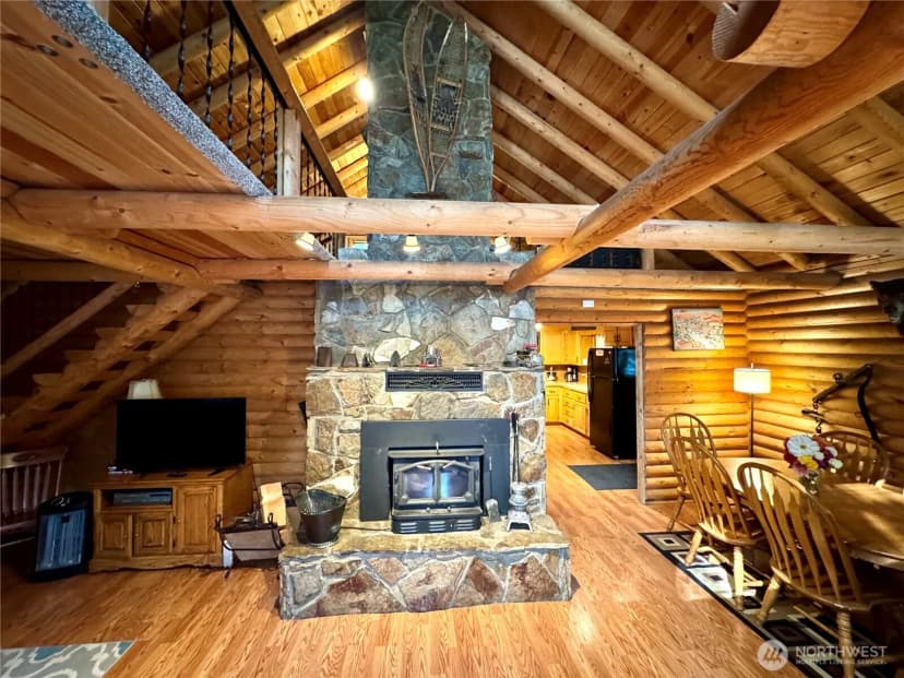 Property photo for 17792 North Shore Drive, Leavenworth photo 6