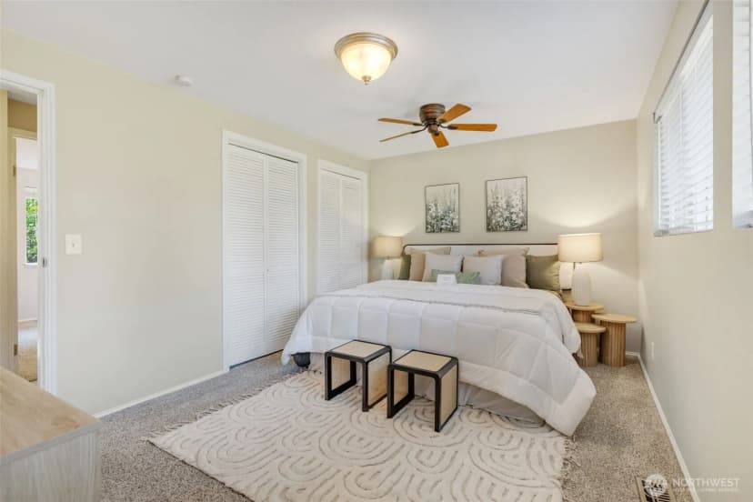 Property photo for 136 128th Avenue Ne, Bellevue photo 15