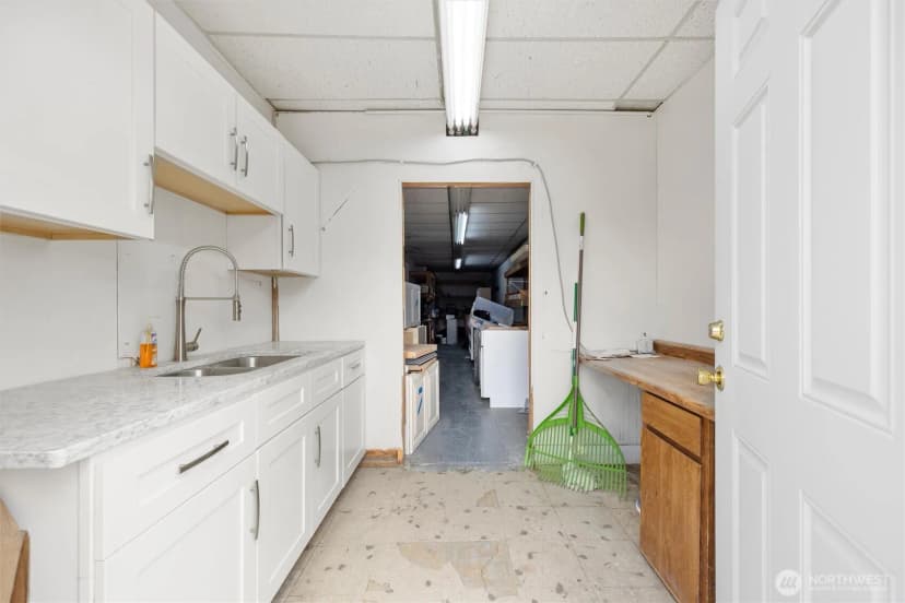 Property photo for 209 N Washington Street, Kennewick photo 7
