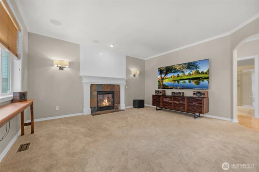 Property photo for 21321 37th Avenue Se, Bothell photo 11
