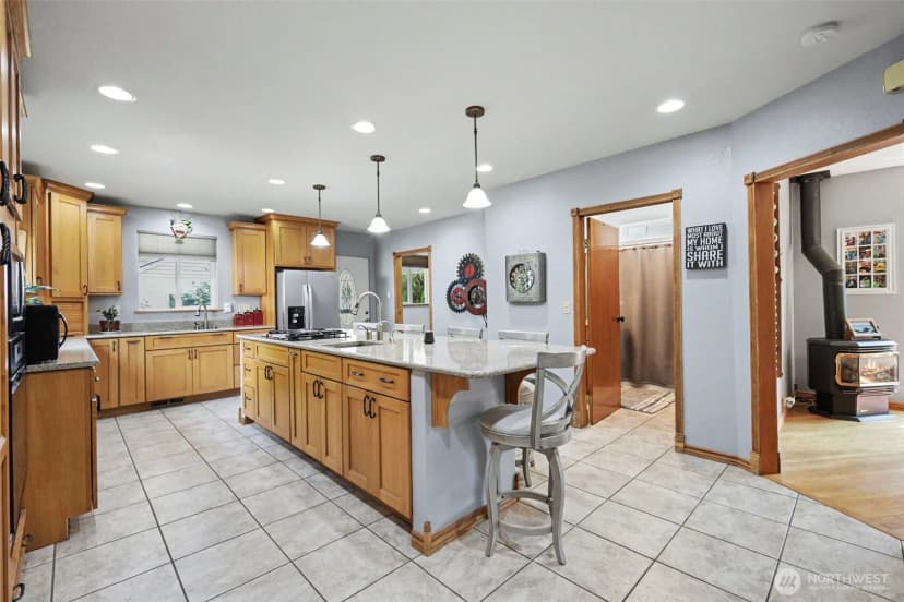 Property photo for 202 E Street Sw, Auburn photo 6