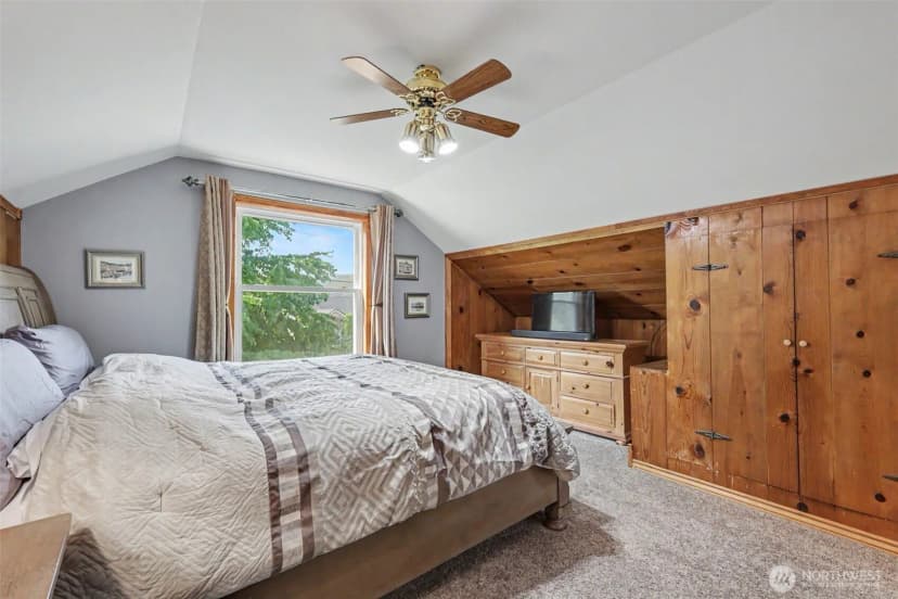 Property photo for 202 E Street Sw, Auburn photo 13