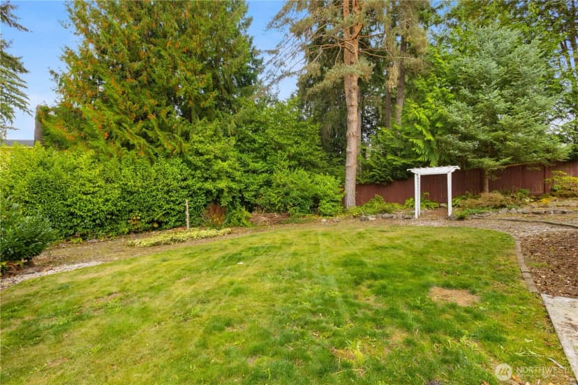 Property photo for 2317 179th Avenue E, Lake Tapps photo 7