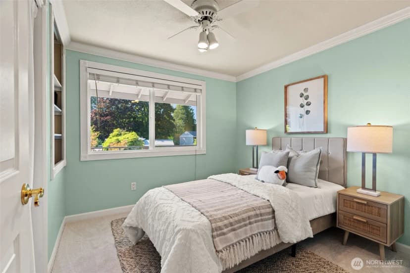 Property photo for 14130 128th Avenue Ne, Kirkland photo 11